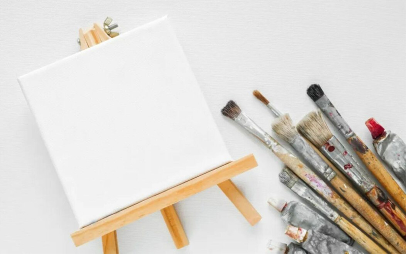 Chuẩn bị dụng cụ cần thiết cho quá trình vẽ tranh