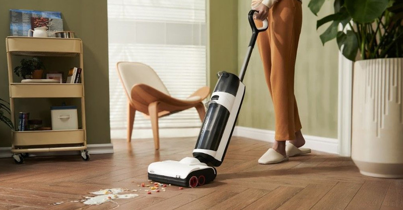 Máy hút bụi giữ không gian nhà cửa luôn sạch sẽ 