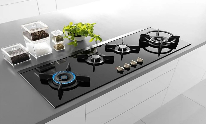 Nên mua bếp điện, bếp gas trước Tết