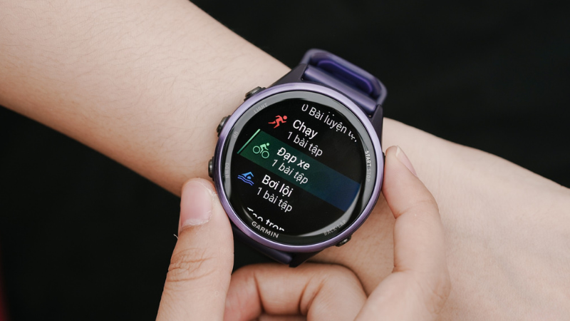 Đồng hồ chạy bộ Garmin Forerunner 570 42mm dây silicone