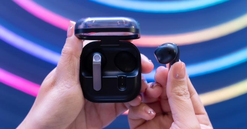Thiết kế hộp sạc Samsung Galaxy Buds 4
