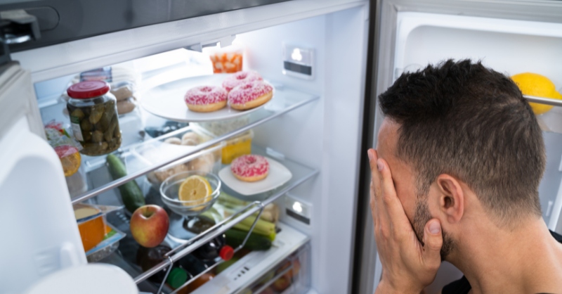 Cách khử mùi hôi tủ lạnh