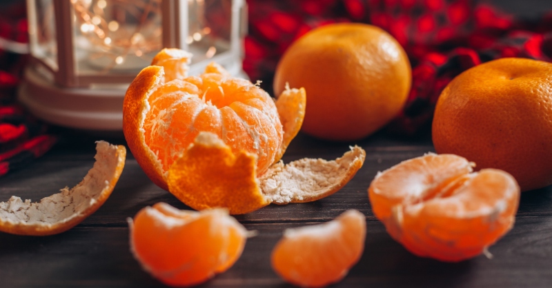 Mẹo khử mùi tủ lạnh bằng vỏ cam, quýt tự nhiên