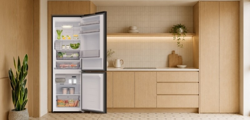 Tủ lạnh Panasonic 2 cánh ngăn đá dưới thiết kế âm tường Zero Gap