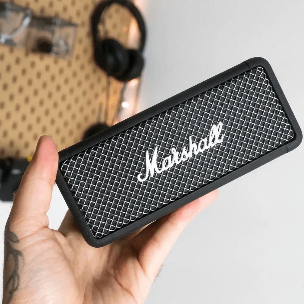 Loa Bluetooth Marshall Emberton là sản phẩm mang đến chất lượng âm thanh vượt trội