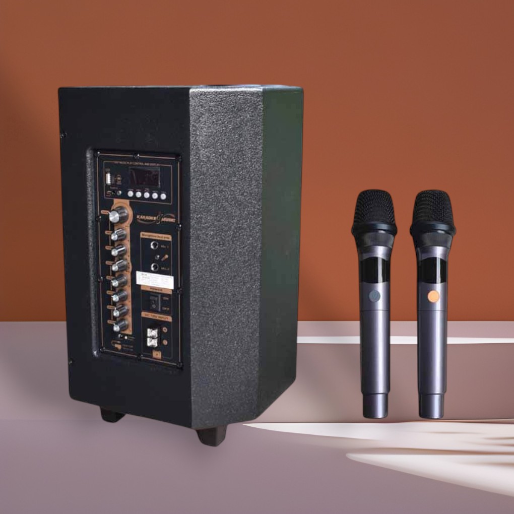 iMusic lựa chọn đặt toàn bộ nút chỉnh âm và cổng kết nối ở mặt bên