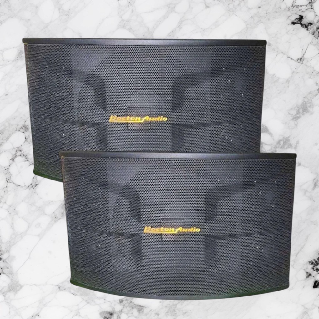 Loa Boston Audio BA-500V có vẻ ngoài tối giản và hiện đại