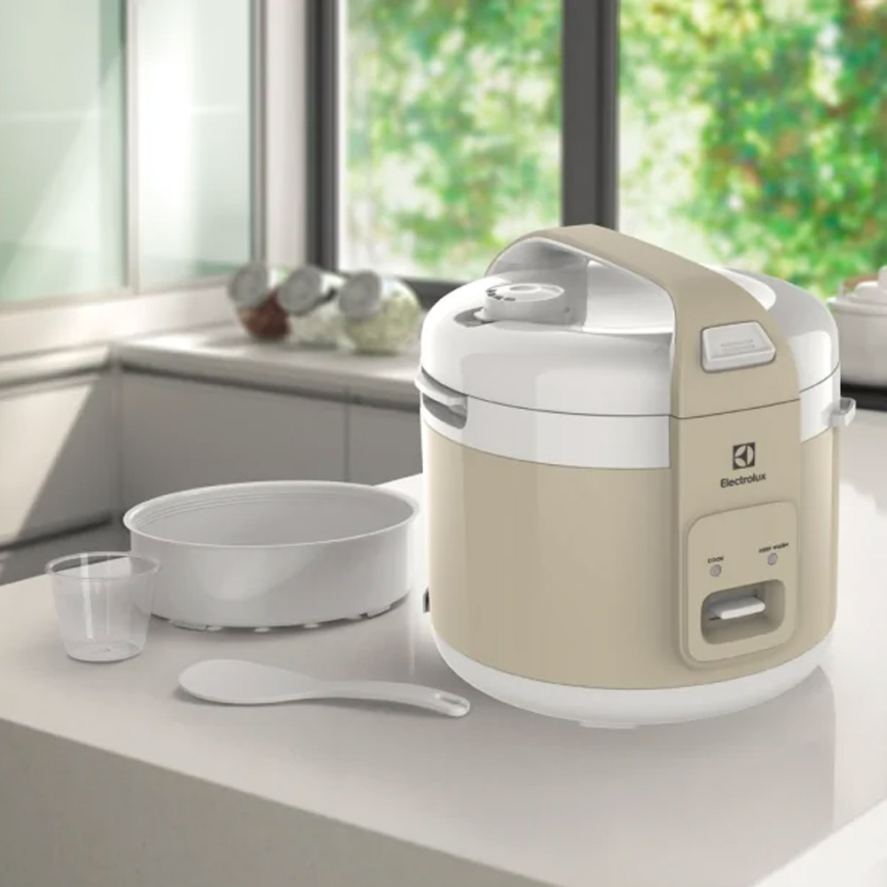 Nồi Cơm Nắp Gài Electrolux E4RC1-350B 1.8 Lít
