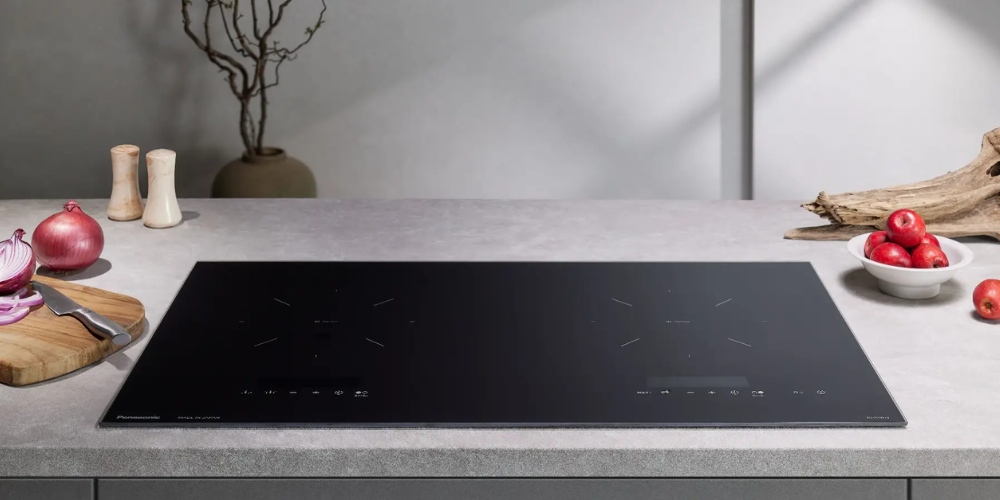 Bếp Điện Từ Đôi Panasonic KY-A1W70KRA giúp không gian bếp gọn gàng, sang trọng