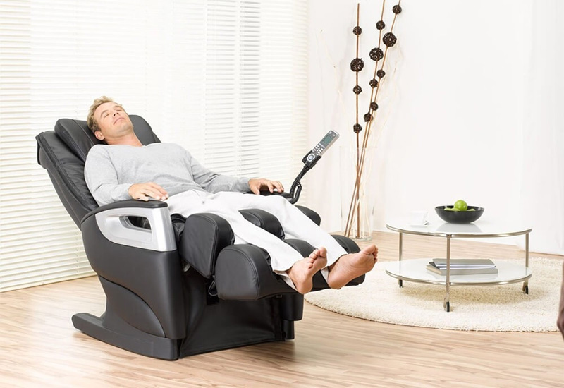 Massage trước khi ngủ giúp thư giãn cơ thể, điều chỉnh nhịp sinh học