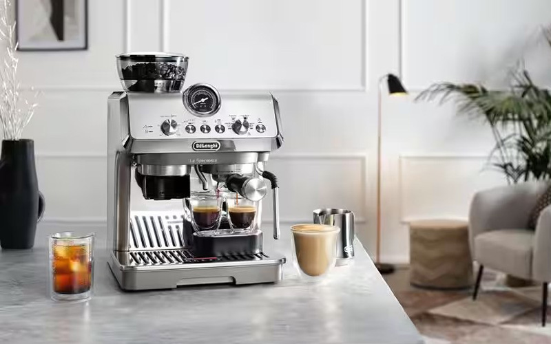 Máy pha cà phê bán tự động cho người yêu thích pha chế thủ công