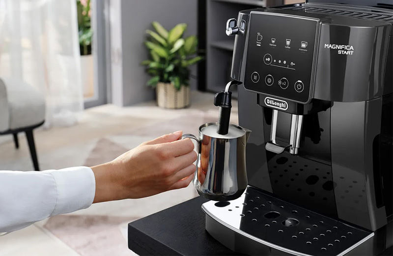 Máy pha cà phê Delonghi phù hợp với nhiều đối tượng