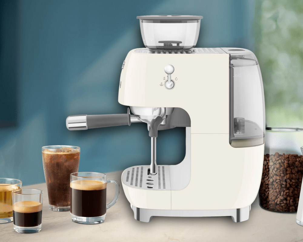 Máy Pha Cà Phê EGF03CREU dễ dàng vệ sinh 