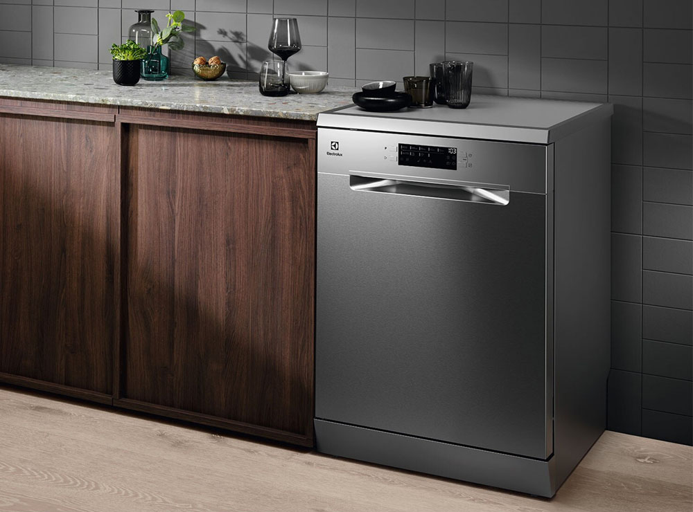 Máy Rửa Chén Electrolux ESA47200SX có thiết kế hiện đại 