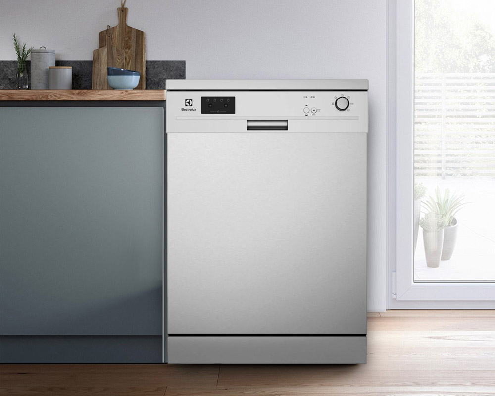Máy Rửa Chén EFF1360VSA đảm bảo an toàn vệ sinh 