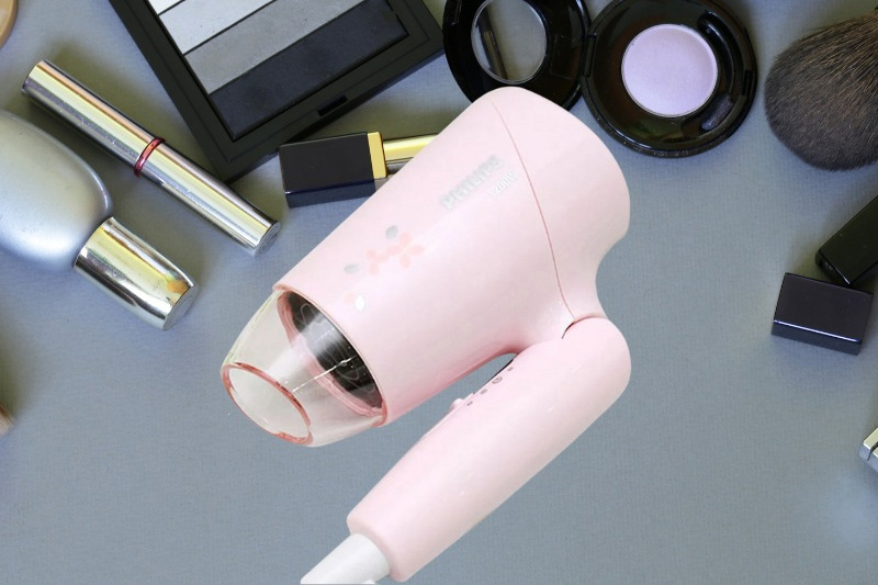 Máy sấy tóc Philips mang lại cảm giác thoải mái