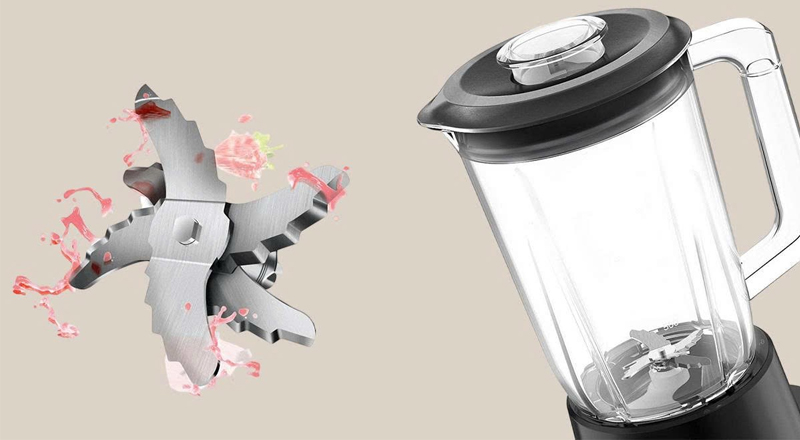 Máy xay sinh tố Toshiba trang bị lưỡi dao thép không gỉ sắc bén 