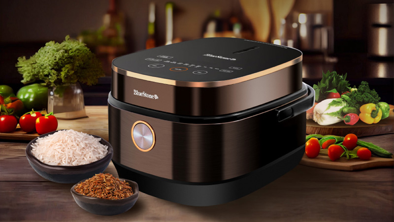 Nồi cơm điện Bluestone gây ấn tượng với thiết kế hiện đại