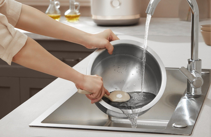 Hướng dẫn vệ sinh nồi cơm điện Joyoung 