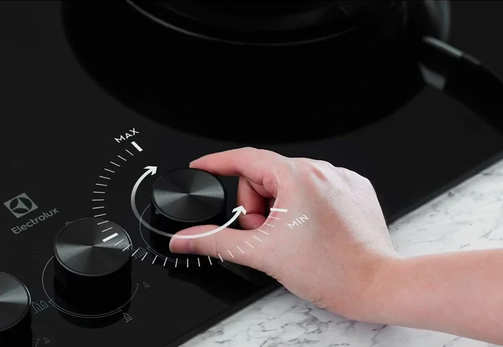 Bếp Ga Âm Electrolux EHG7202BF có điều khiển núm vặn linh hoạt