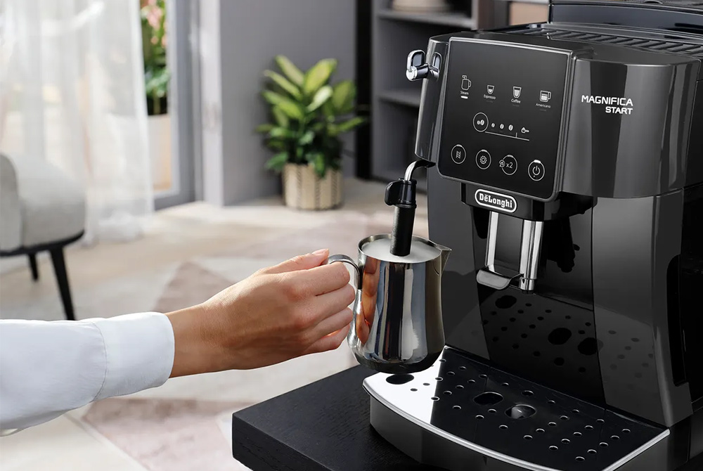 Tạo bọt sữa mịn màng cho Cappuccino và Latte