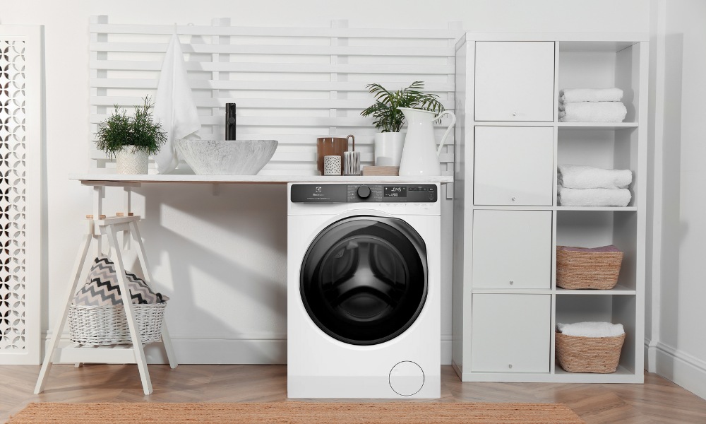 Máy Giặt Electrolux EWF1343P5WC kiểu dáng lồng ngang