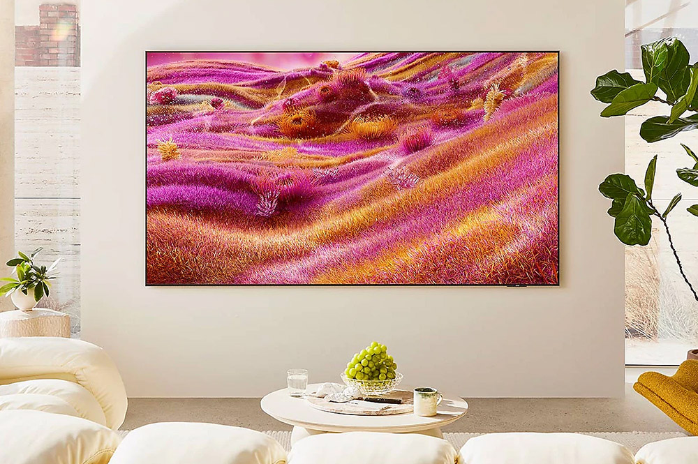 Màn hình siêu rộng 115 inch để bạn thưởng thức giải trí trên quy mô “rạp chiếu phim”