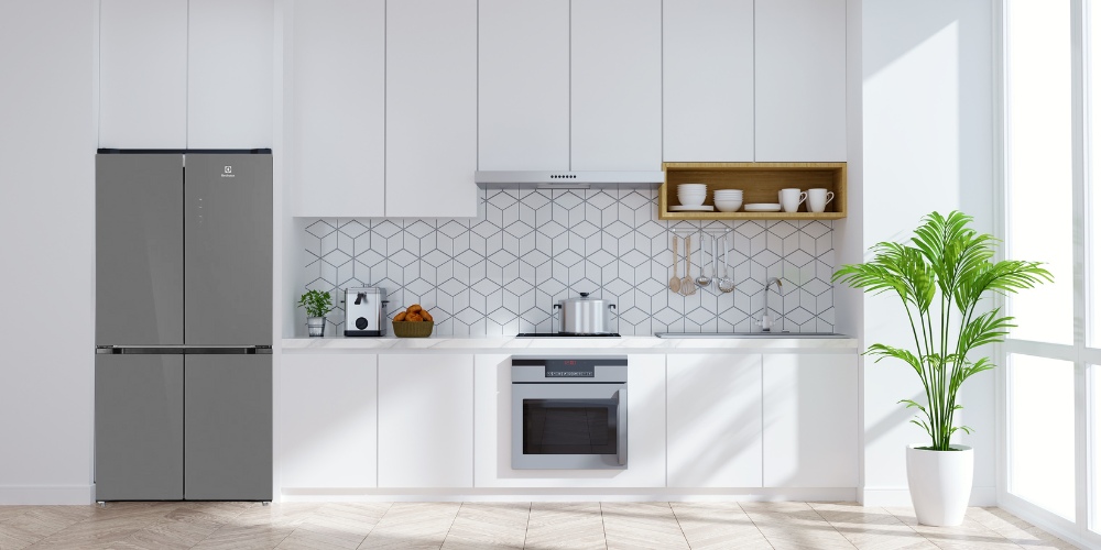Tủ Lạnh Electrolux EQE4905A-A thiết kế mặt kính sang trọng