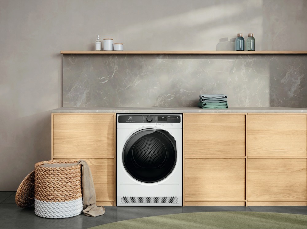 Máy sấy Electrolux EDH803J5WCR cửa trước, khối lượng sấy 8 kg