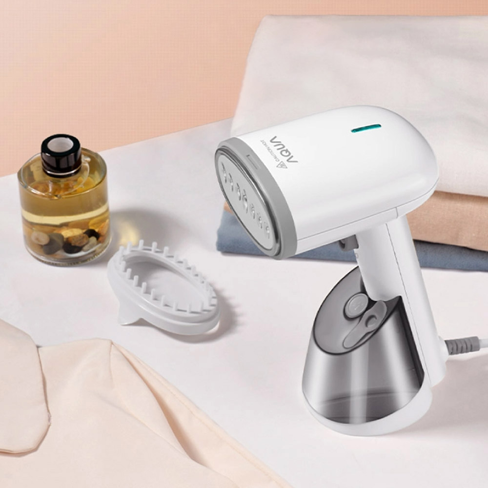 Bàn Ủi Hơi Nước Aqua AQS-SH2502R(W)-VN 1200W có kiểu dáng hiện đại