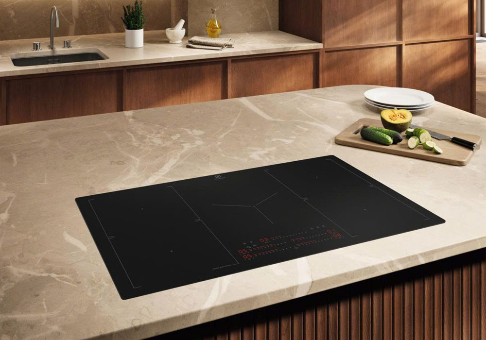 Bếp Từ Âm 5 Vùng Nấu Electrolux KIS87553IT 7350W