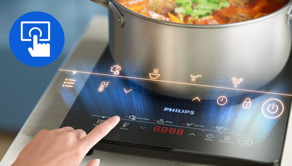 Bảng điều khiển cảm ứng hiện đại, cho phép thao tác nhanh chóng