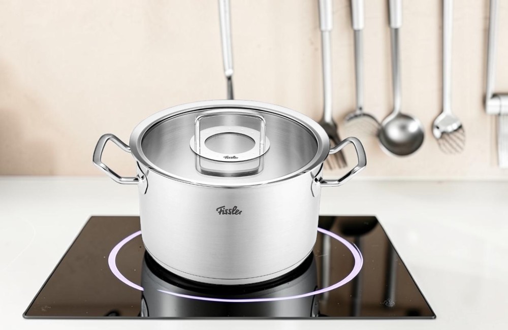 Bộ Nồi Fissler Original Profi 5 Món Nắp Kính Có Quánh giúp thực phẩm chín đều