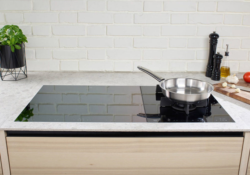 Chảo Fissler Pure 28cm có lòng chảo được đánh bóng gương
