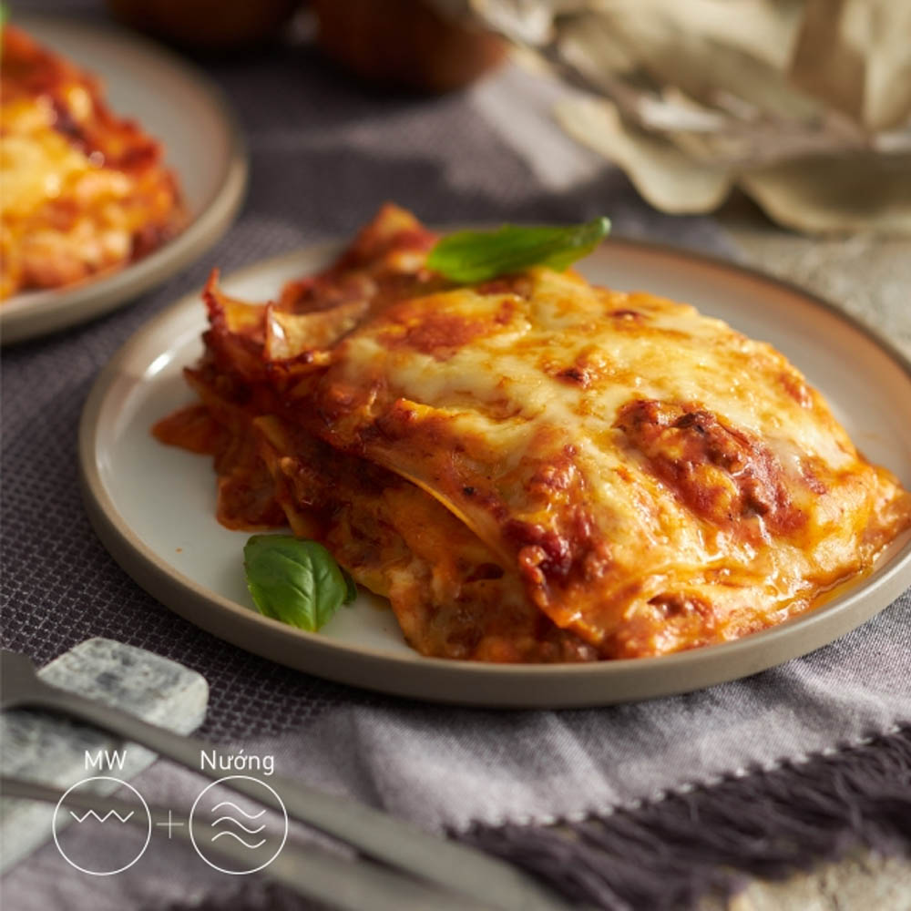 Panasonic NN-GT65QBYUE tích hợp chế độ nấu kết hợp 