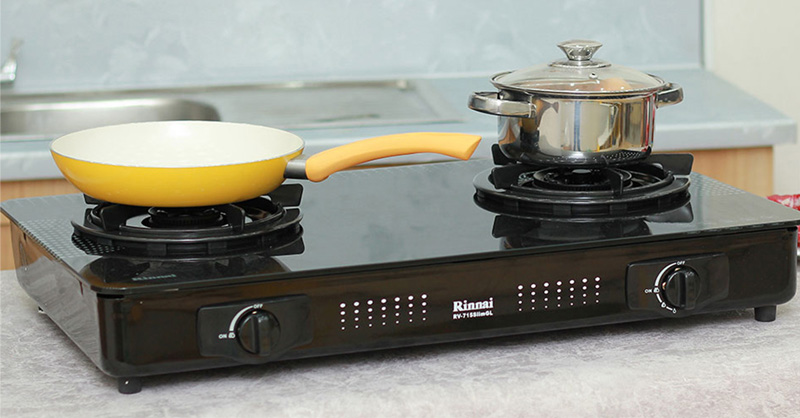 Chọn bếp ga dương âm Rinnai với số lượng đầu đốt phù hợp