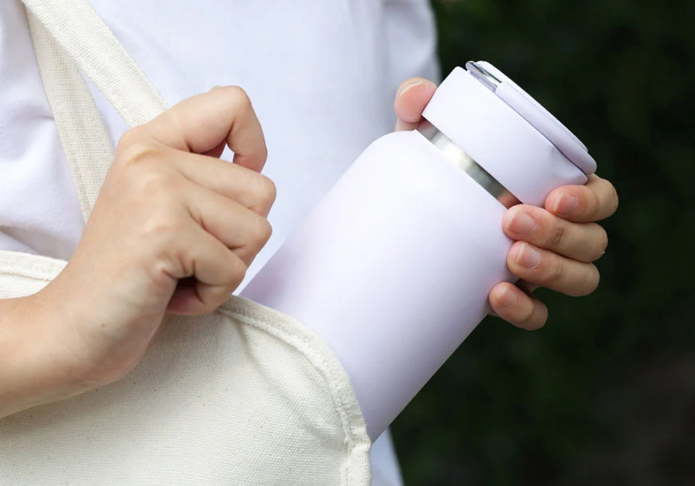LocknLock Sling Ring Tumbler 650ml LHC4321IVY tích hợp gioăng silicone