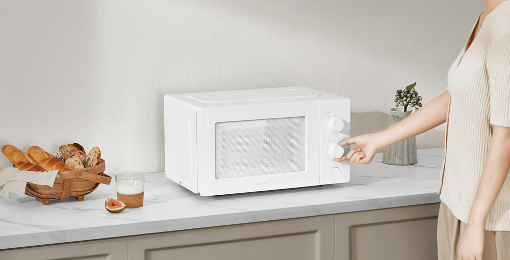 Xiaomi Microwave Oven EU tích hợp hai nút điều khiển cổ điển 