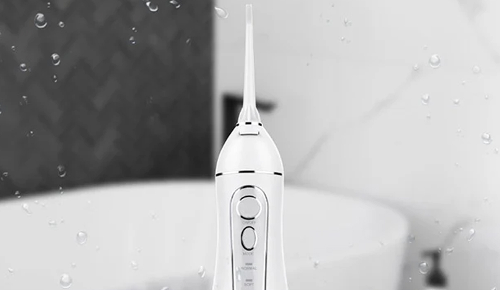 Lock&Lock Jumbo Oral Irrigator ENR166GRY chống nước vượt trội