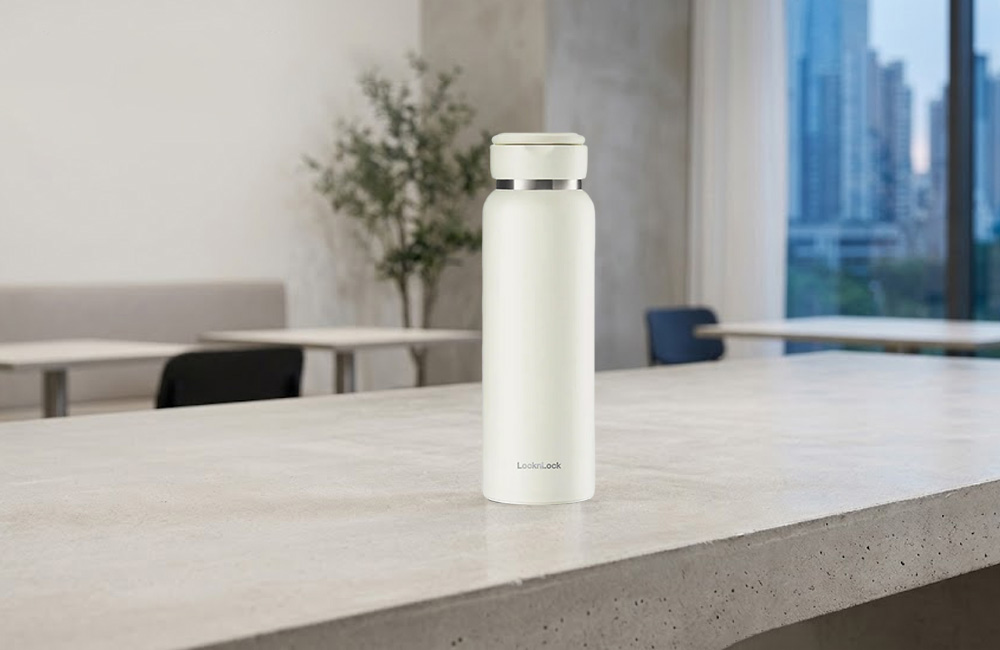 Dung tích 800ml đáp ứng tốt nhu cầu sử dụng hằng ngày