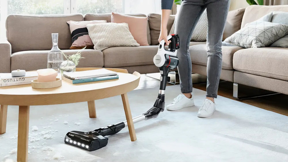 Máy Hút Bụi Không Dây Bosch BBS711W có ống gập linh hoạt