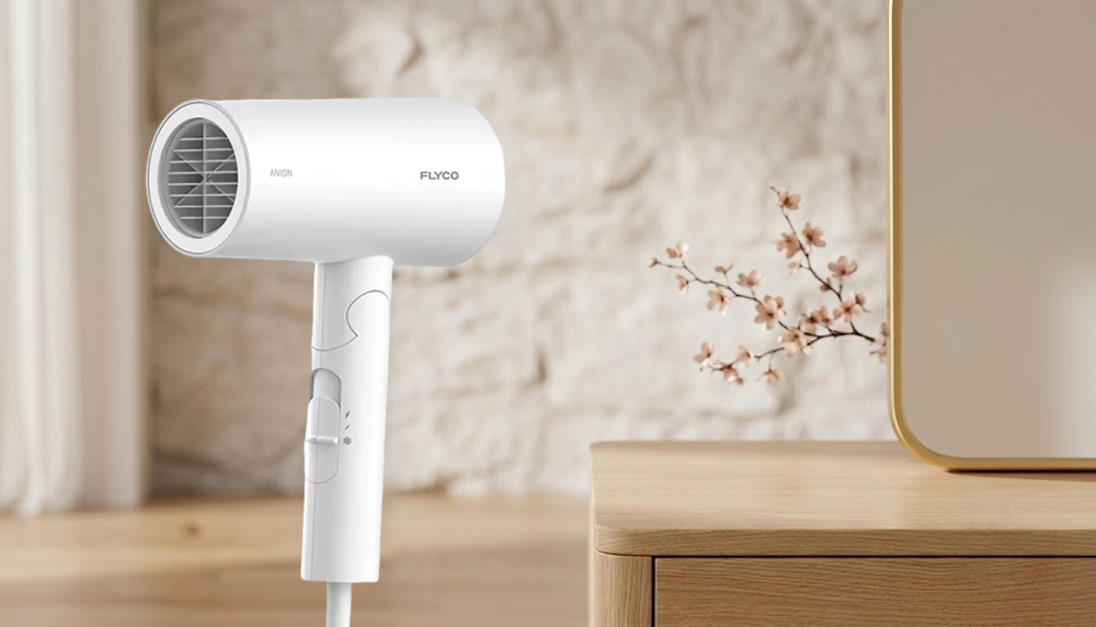 Máy Sấy Tóc Flyco FH6276VN Màu Trắng ứng dụng công nghệ ion âm 