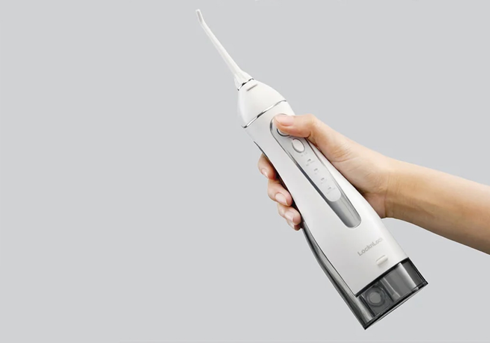 Dễ dàng cầm nắm Máy Tăm Nước Lock&Lock Jumbo Oral Irrigator ENR166GRY