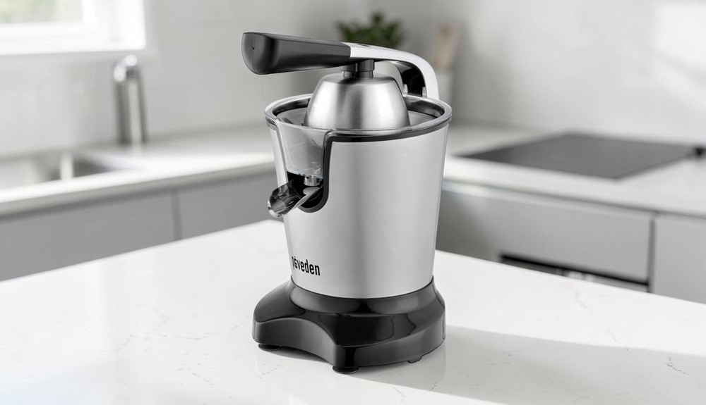 Công suất 600W mang đến khả năng ép nhanh chóng