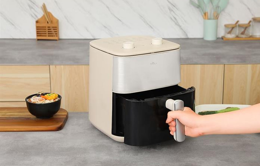 Nồi Chiên Không Dầu Bear AFR-165VY 6 Lít tự ngắt khi quá nhiệt
