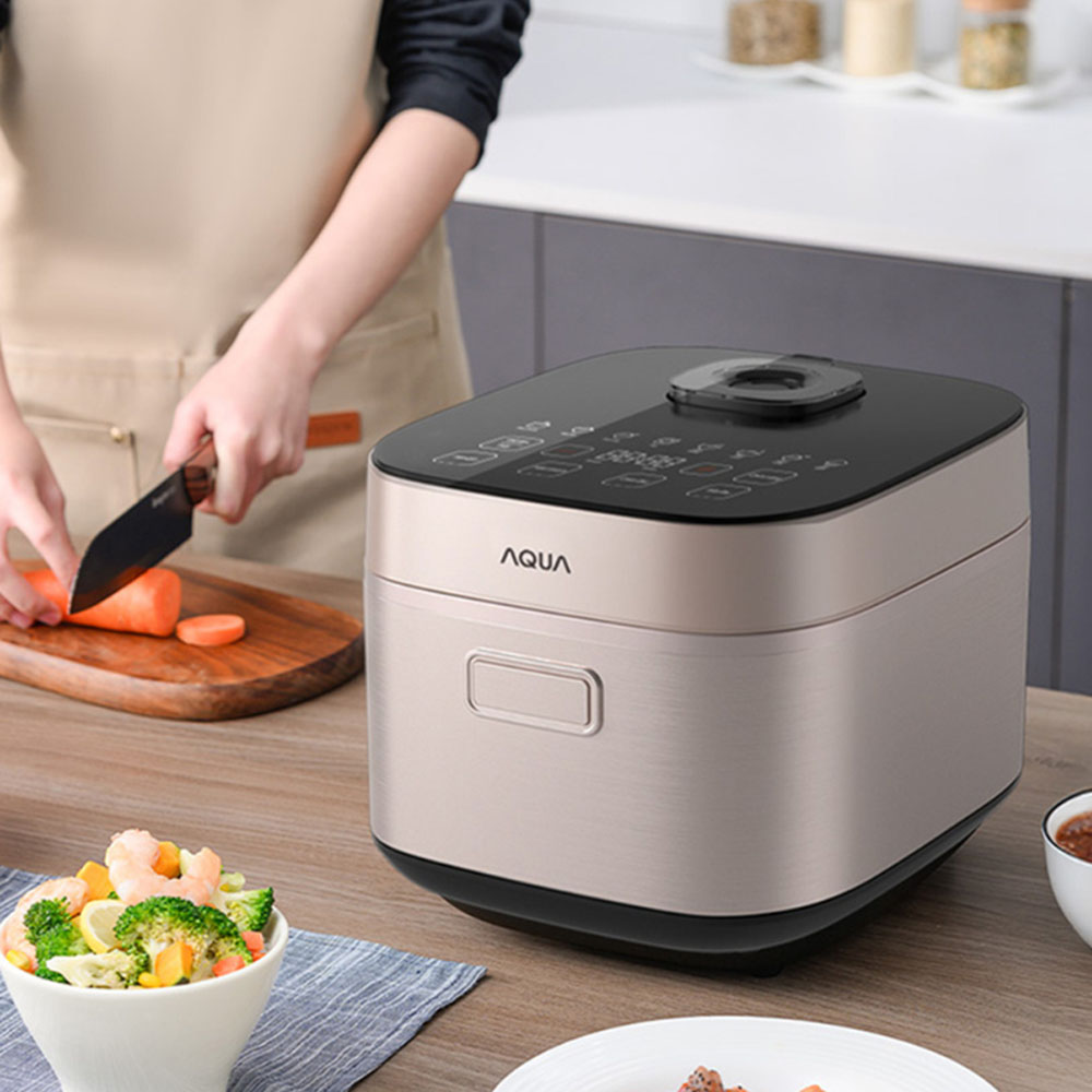 Công nghệ 3D kết hợp công suất 750W giúp cơm chín đều, thơm ngon