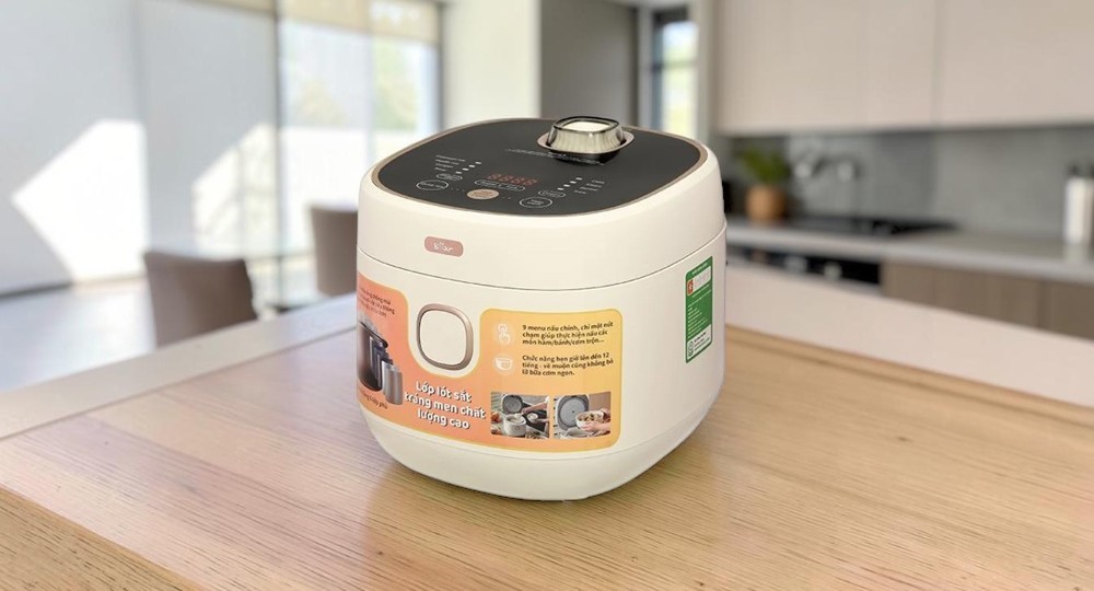 Nồi Cơm Điện Tử Bear DFB-C30D1 1 Lít
