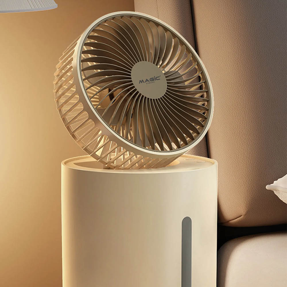 Quạt Sạc Phun Sương Magic A-006 có kích thước nhỏ gọn