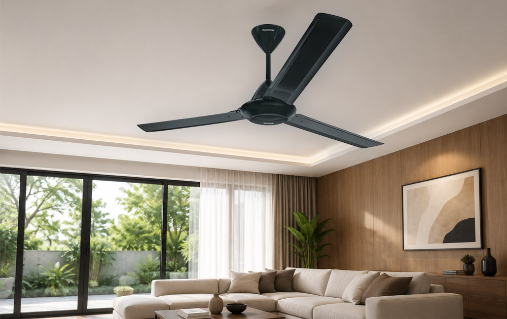 Quạt Trần Panasonic F-60MZ2-K hoạt động với công suất 66W