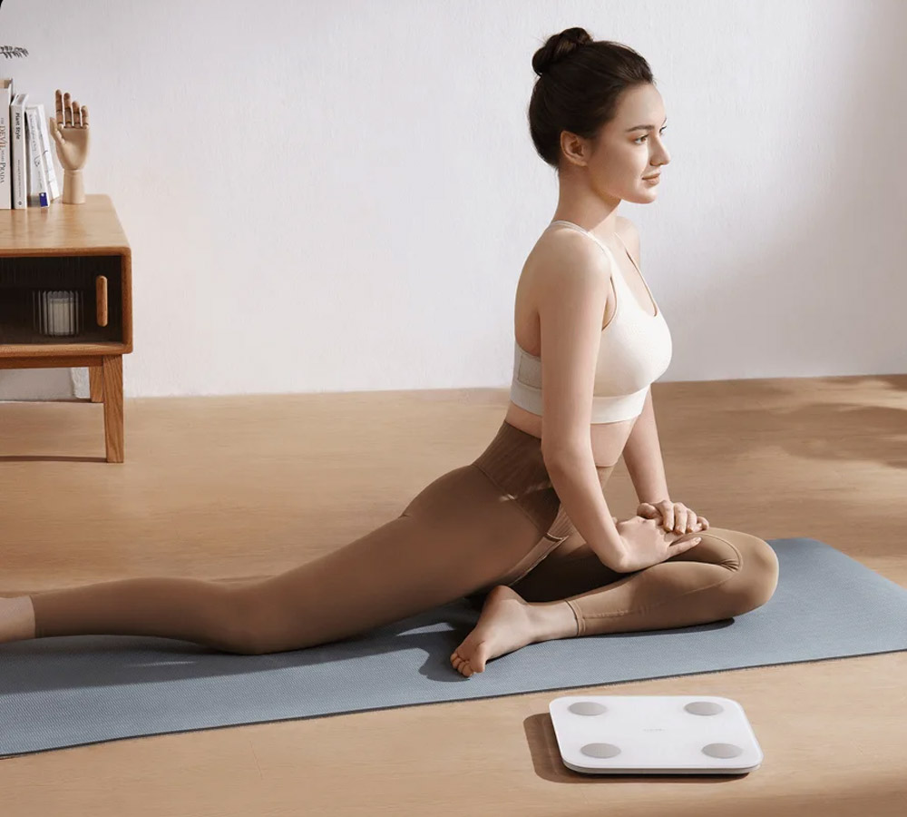 Xiaomi Body Composition Scale S400 đo chính xác bằng 4 điện cực 